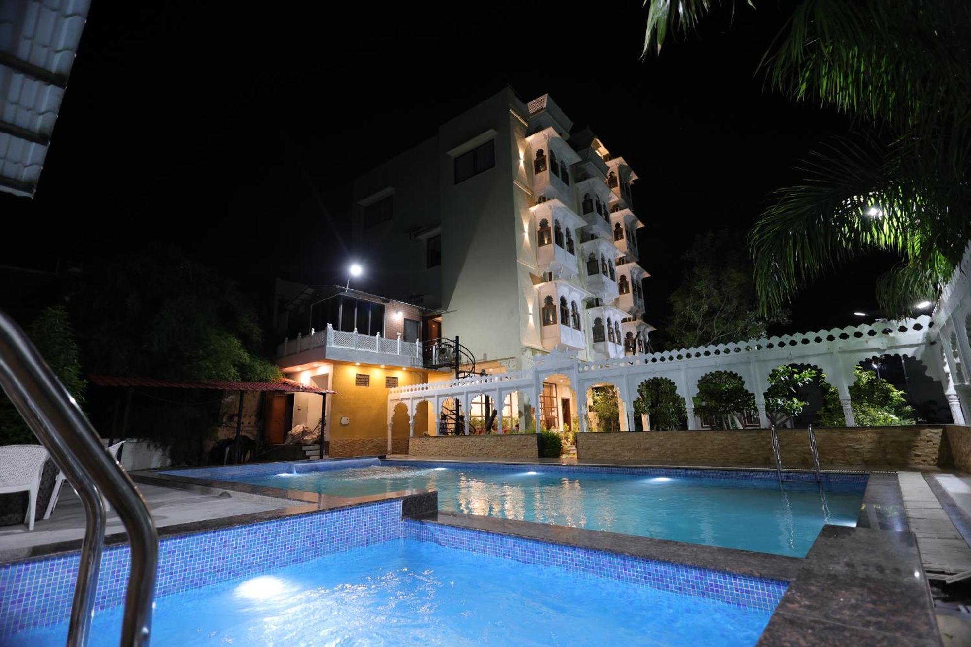 Manas Resort By Rudrakshi Udaipur Exterior foto